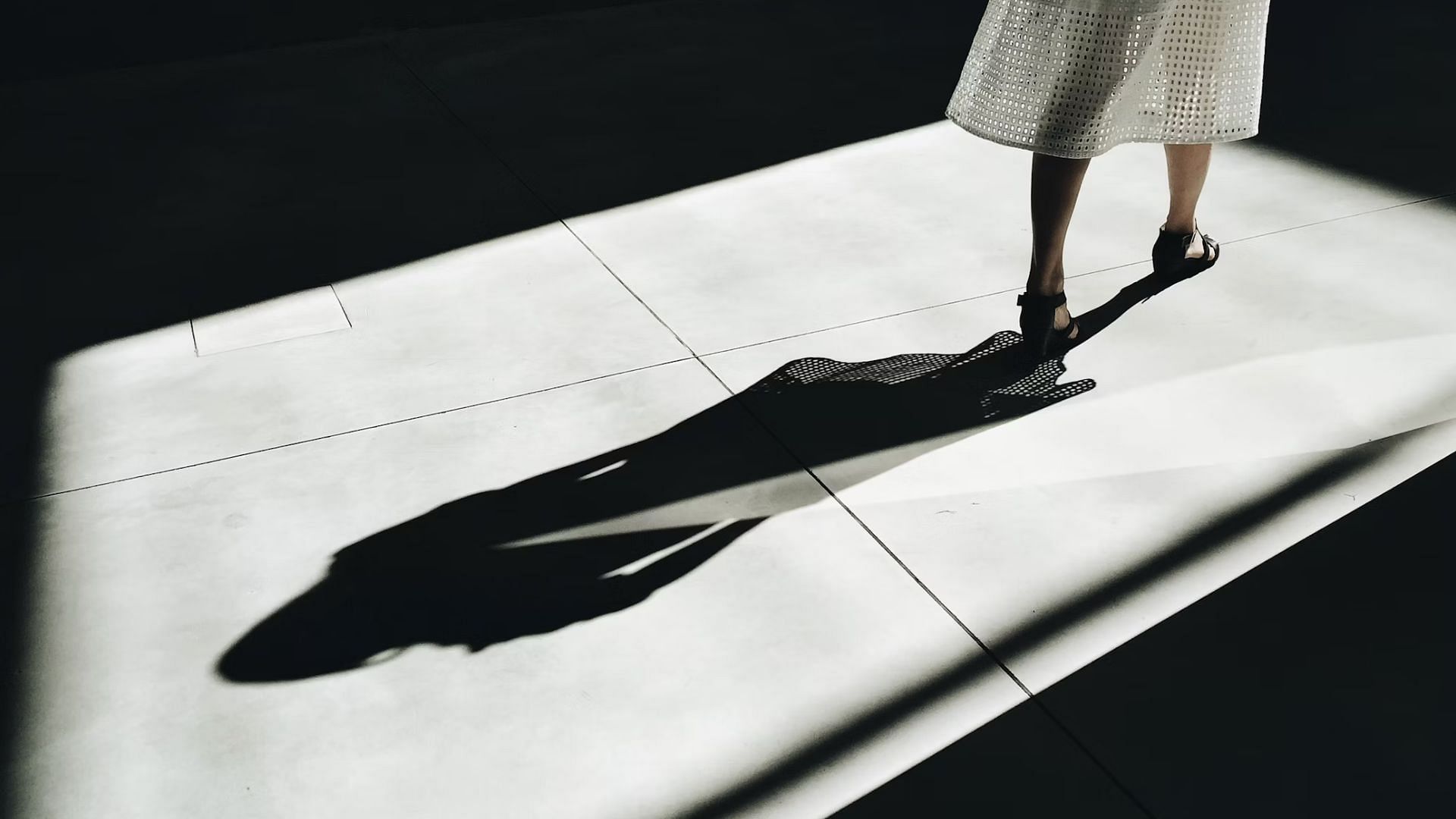 Joy Hibbs was found dead in her house (Image via Unsplash/@Martino Pietropoli)